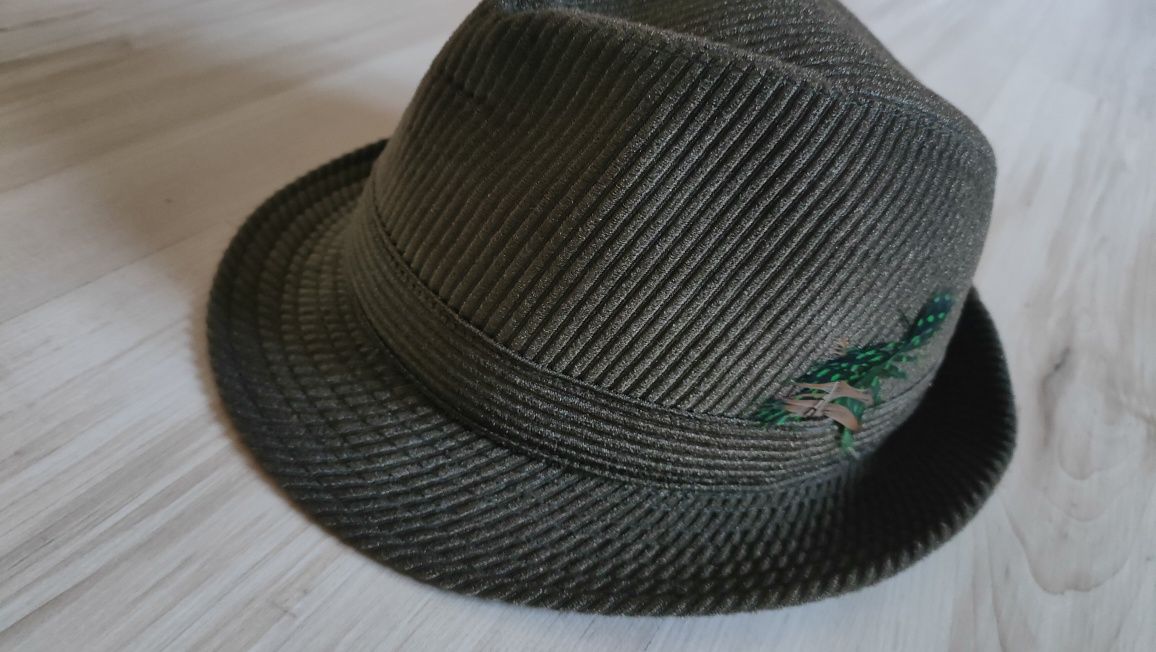 Zielony kapelusz