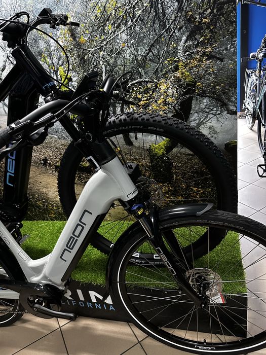 Rower elektryczny Miejski CITY 28”NEON BIKES VIVID 1.0 - ACTIVE ZONE
