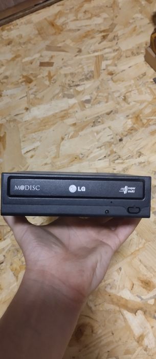 Дисковод для компьютера