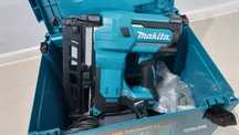 Цвяхозабивач акумуляторний Makita DBN600