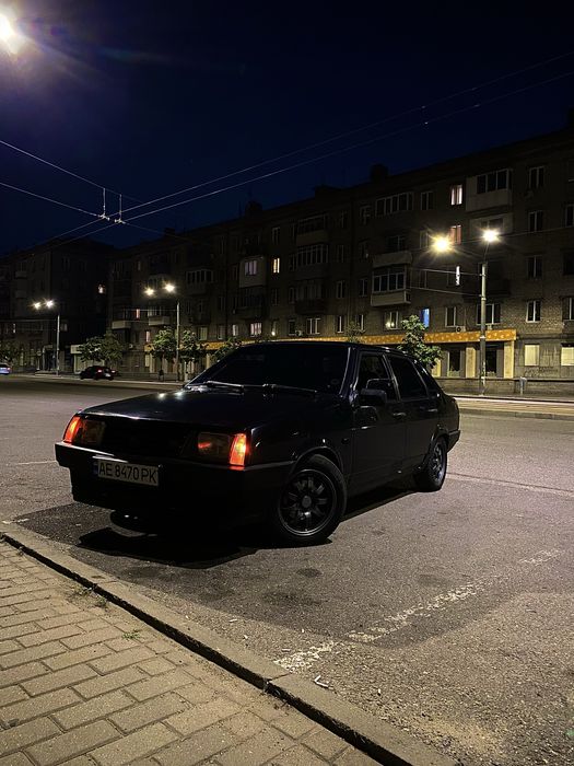 Продам ваз 21099