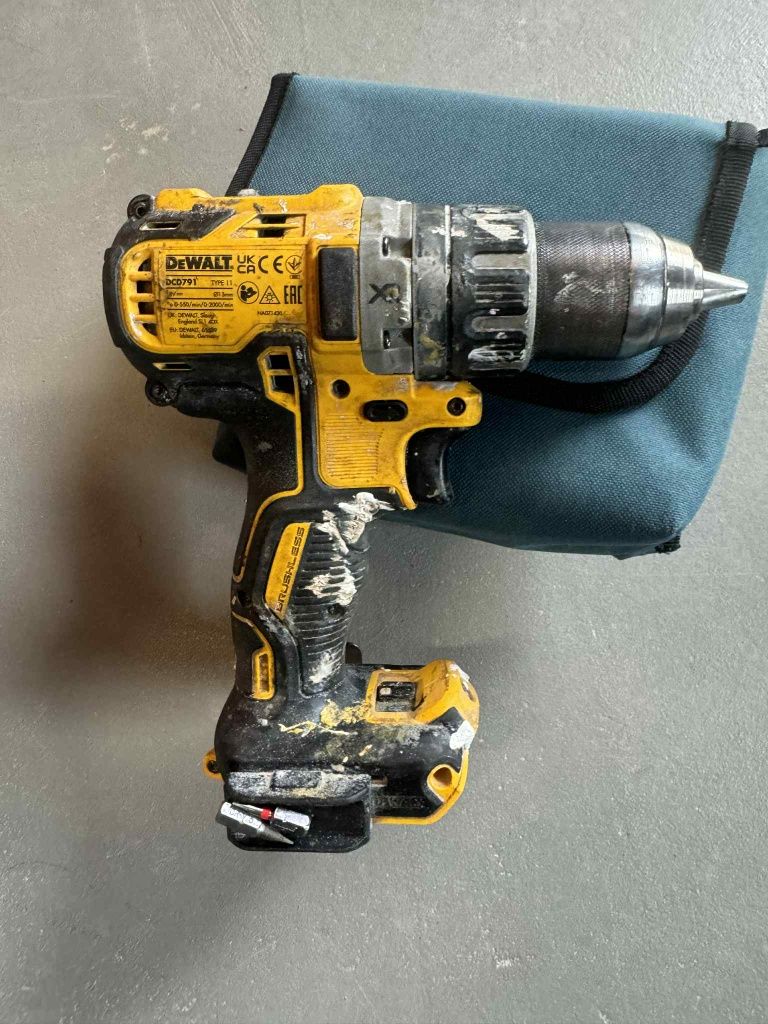 Wkrętarka DeWalt DCD791 sprawna technicznie