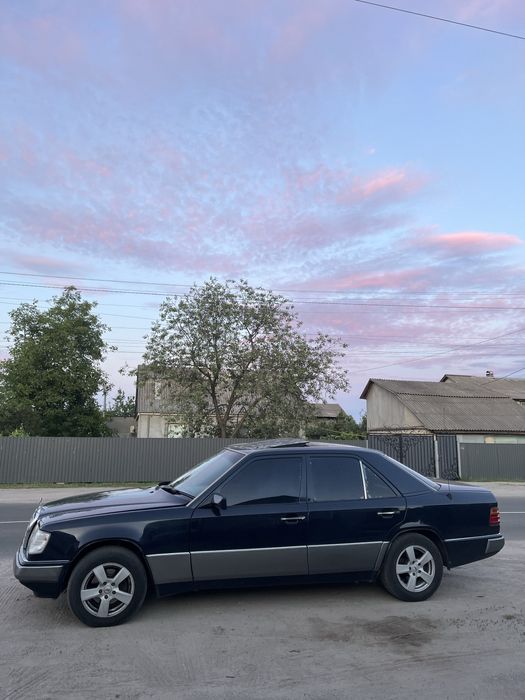 W124 E250D 1993р