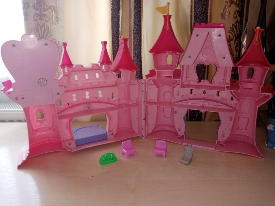 Замок для принцеси
