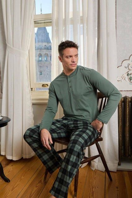 Мужская пижама Livergy XL 56/58 евро.