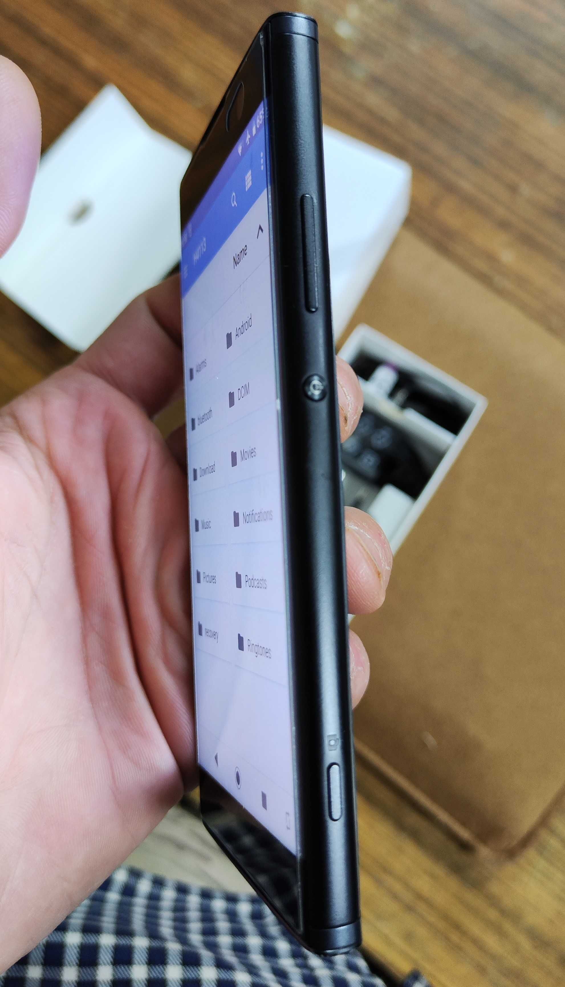 Смартфон Sony Xperia XA2 Black H3113 IPS 5.2" 8 ядер 3/32GB 23мп/8мп