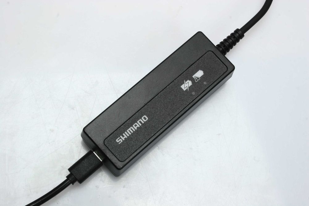 Ładowarka baterii DI2 Shimano SM-BCR2 USB