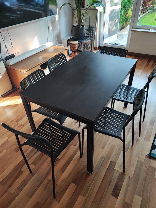 Rozkładany stół Ikea + 6 krzeseł