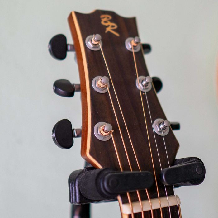 Gitara elektroakustyczna (szersza) Baton Rouge ECLAT / 46mm gryf