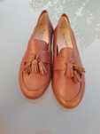 Mocassins  - cor caramelo - tamanho 39