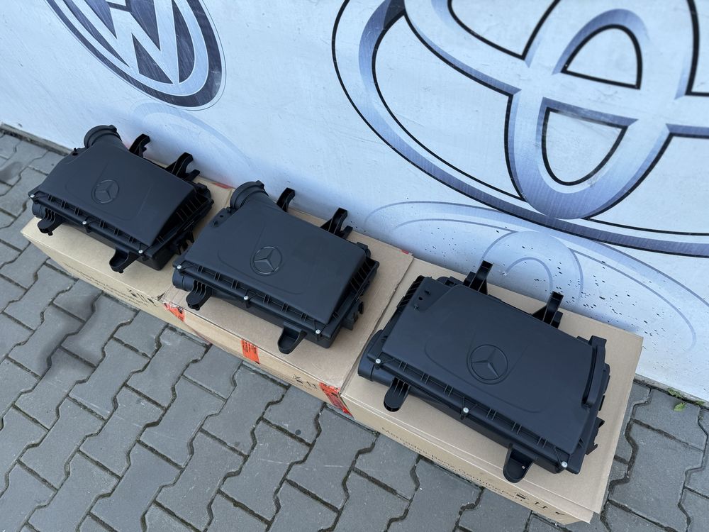Корпус повітряного воздушного фільтра Віто 447 Vito V-class Metris