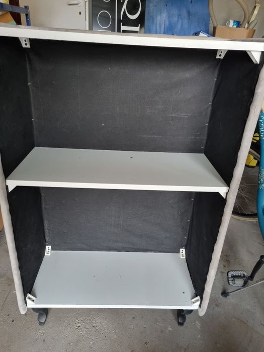 Lada sklepowa glamour