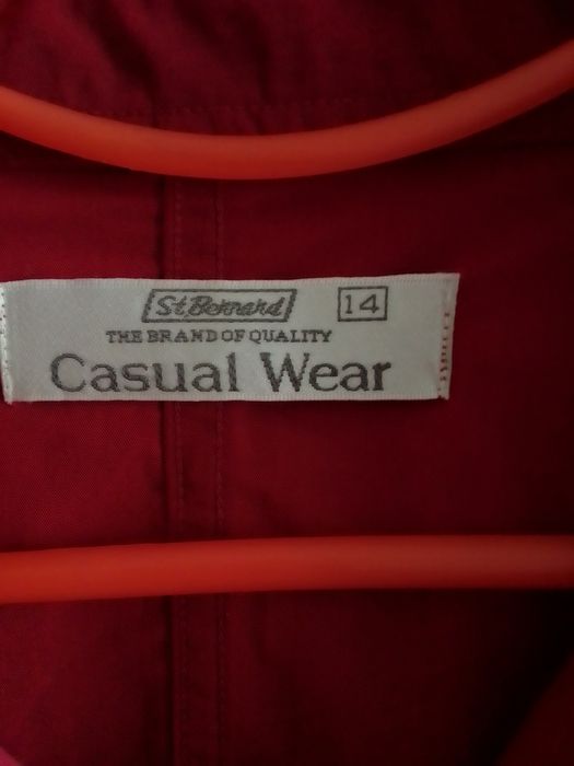 Красива куртка Приємний матеріал