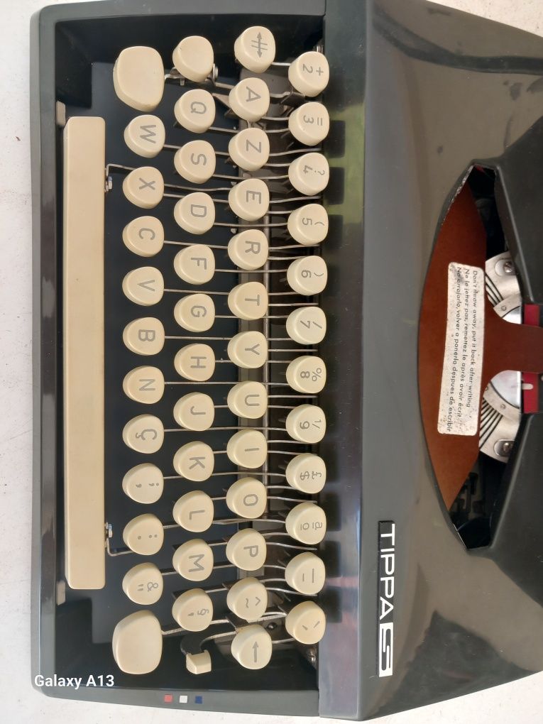 Maquina de escrever Tippa