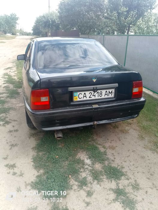 Продам Опель Вектра