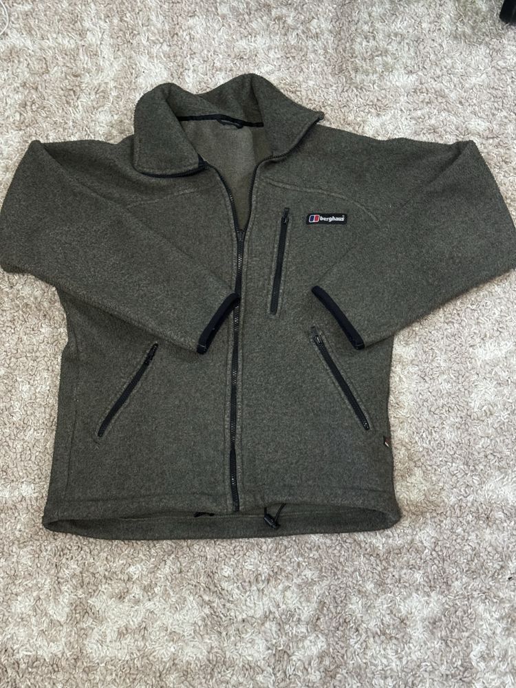 Тепла фліска від berghaus