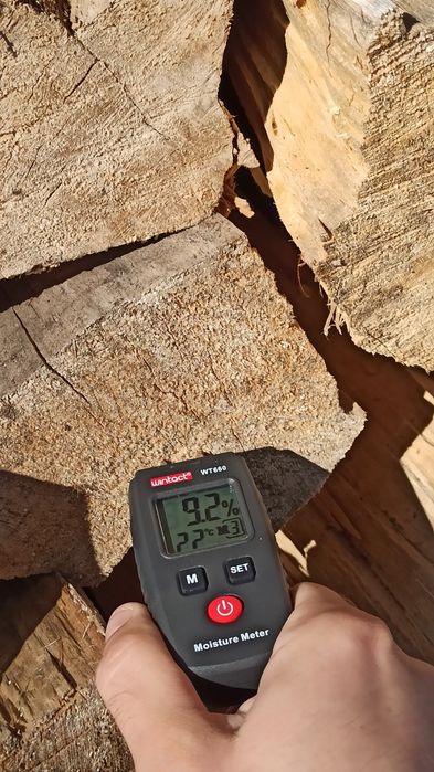 Drewno BUK, SUCHE 20%, transport