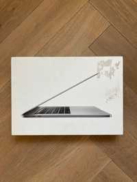 15-inch MacBook Pro Intel i7 3.1-4.1 Turbo GHz | 1 TB | 16 GB SDRAM