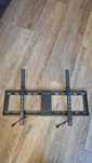 Suporte para TV de parede inclinável para ecrãs de 37 a 82'' BONTEC