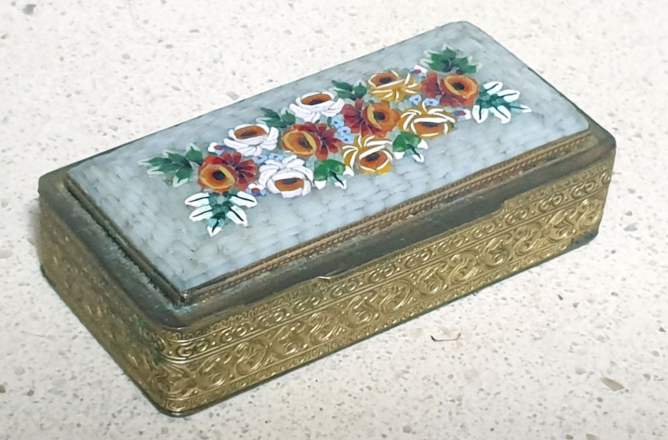 Lindissima antiga caixa italiana Millefiori / Micromosaíco