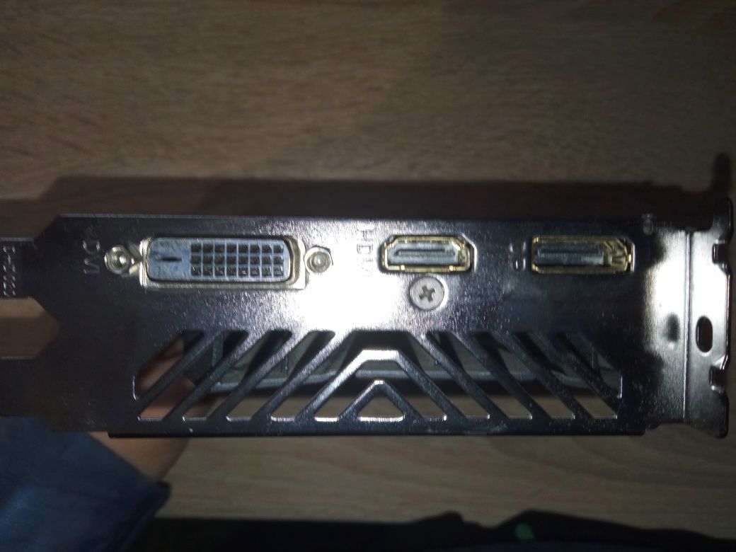 Gtx 1050 ti 4gb gddr 5