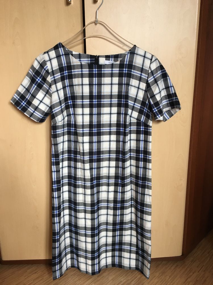 Nowa sukienka Reserved r. 34