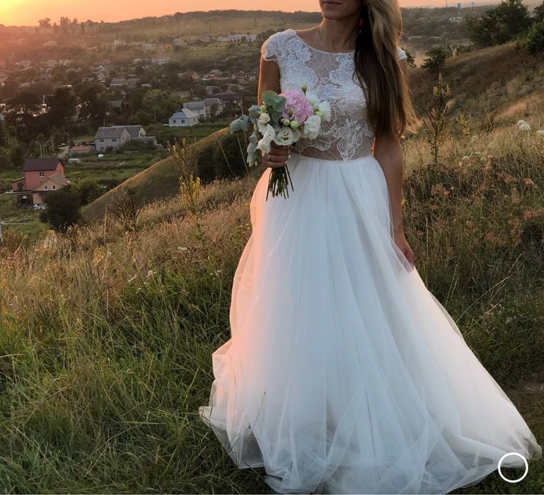 Весільне плаття від іспанського бренду