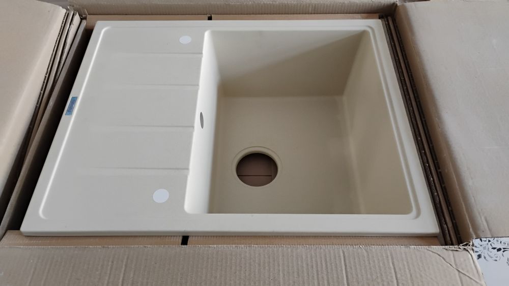 Гранитная мойка Fabiano, 62*50 Кремовый цвет.