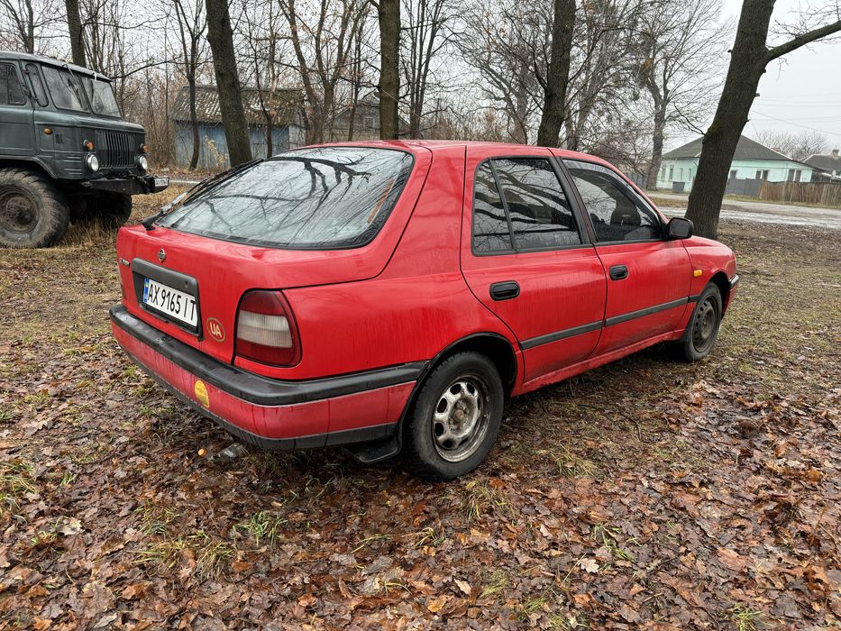 Продам автомобиль ниссан