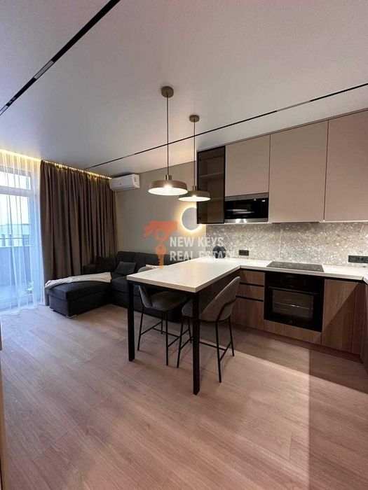 Файна таун Салютна 20 без комісії