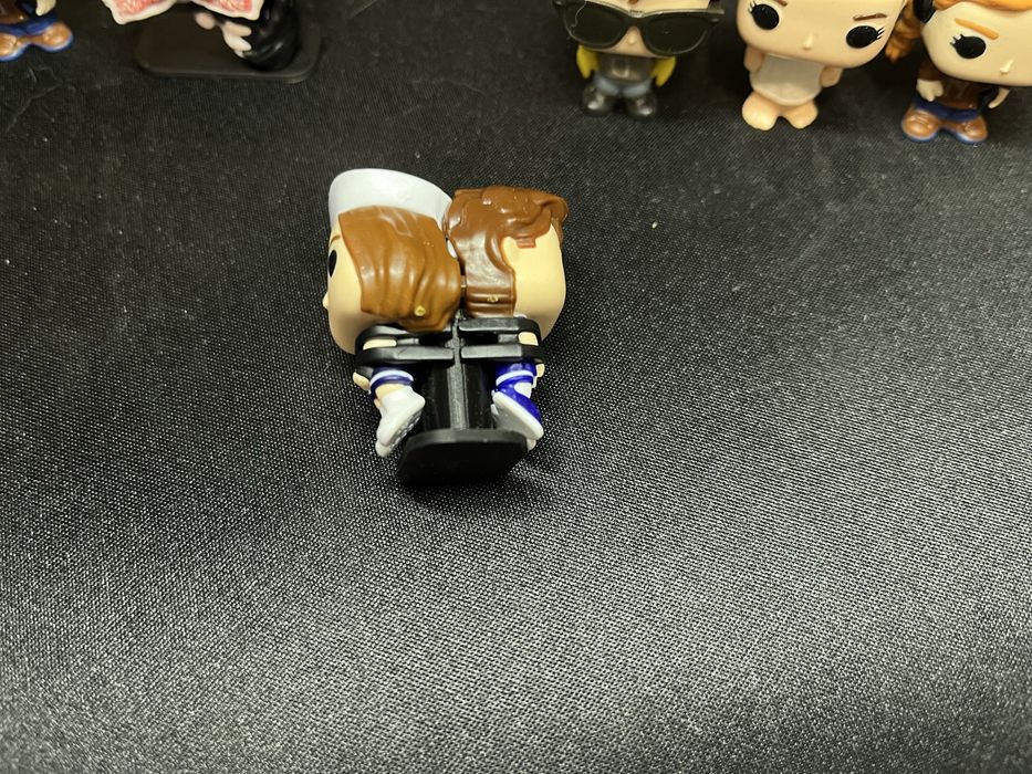 Продаю повторки дивні дива stranger things