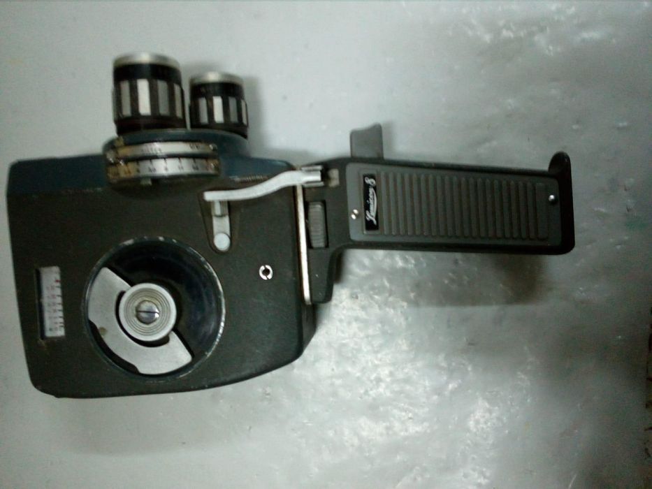 Máquinas .de Filmar e Progetar