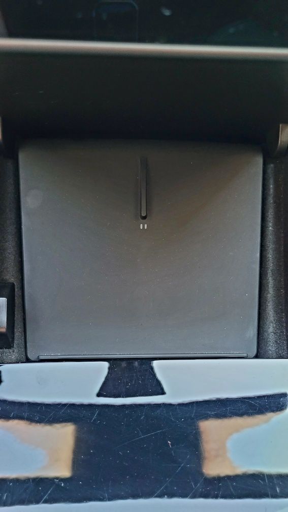 Продам Tesla model 3