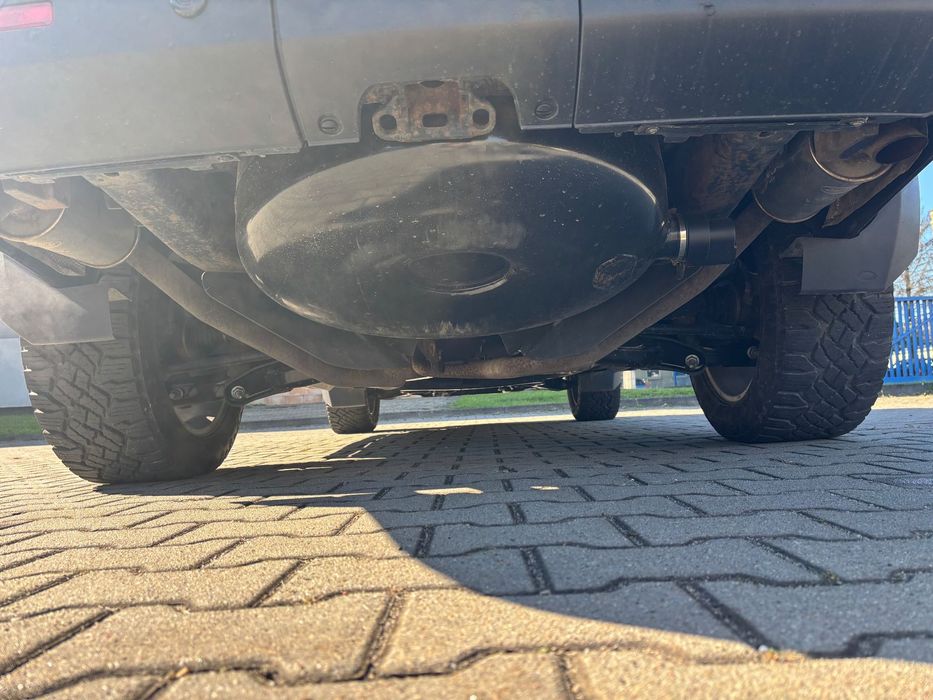 Land Rover Discovery Discovery LR3 V8 X-lifter progi osłony snorkel