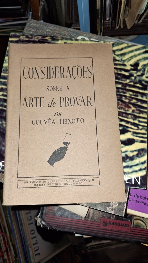Considerações sobre arte provar vinho porto 1943