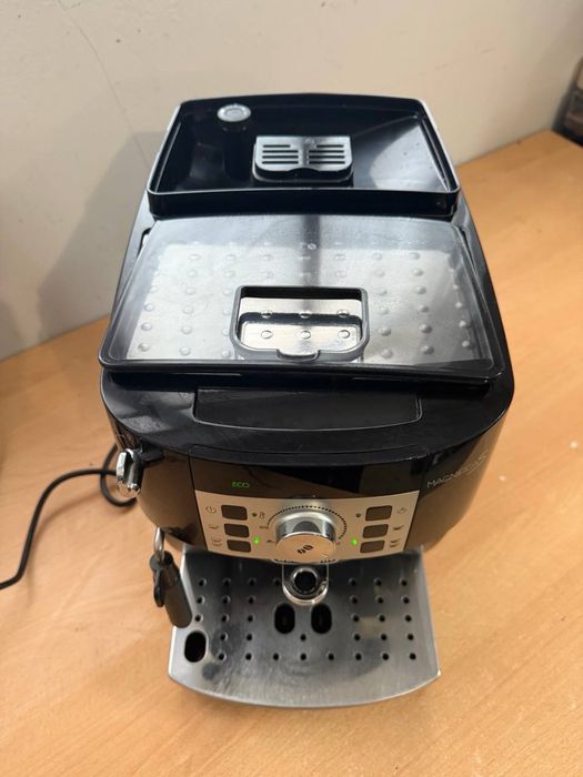 Кавомашина DeLonghi Magnifica S ESAM