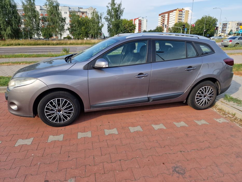 Renault Megane III 1.6 110KM benz. + gaz