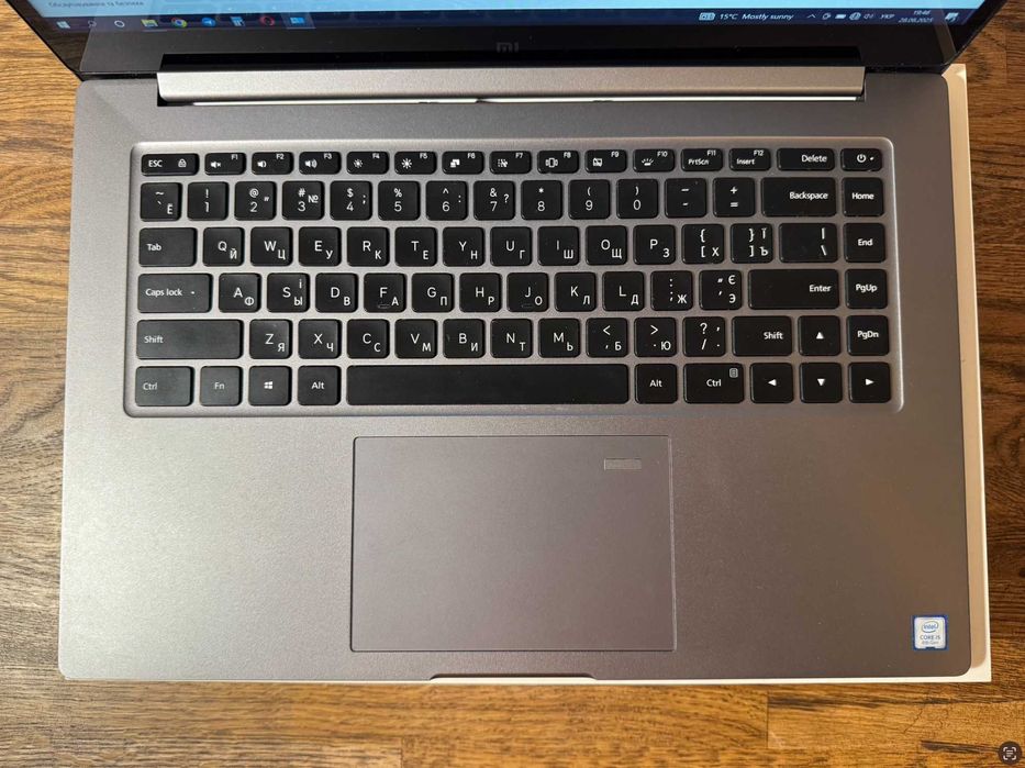 Ноутбук Xiaomi Mi Notebook Pro 15.6" / Intel Core i5 / 8GB RAM