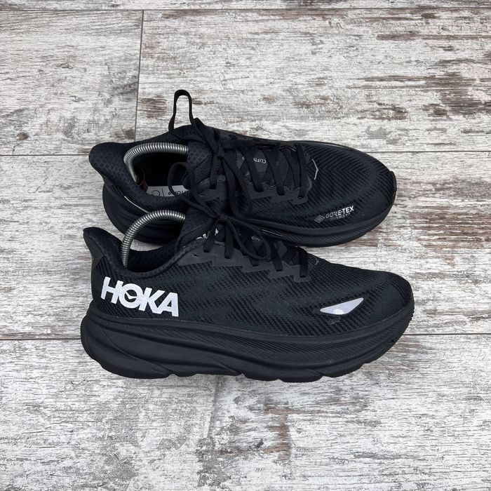Кросівки Hoka Clifton 9 GTX 1141490F розмір 39 оригінал