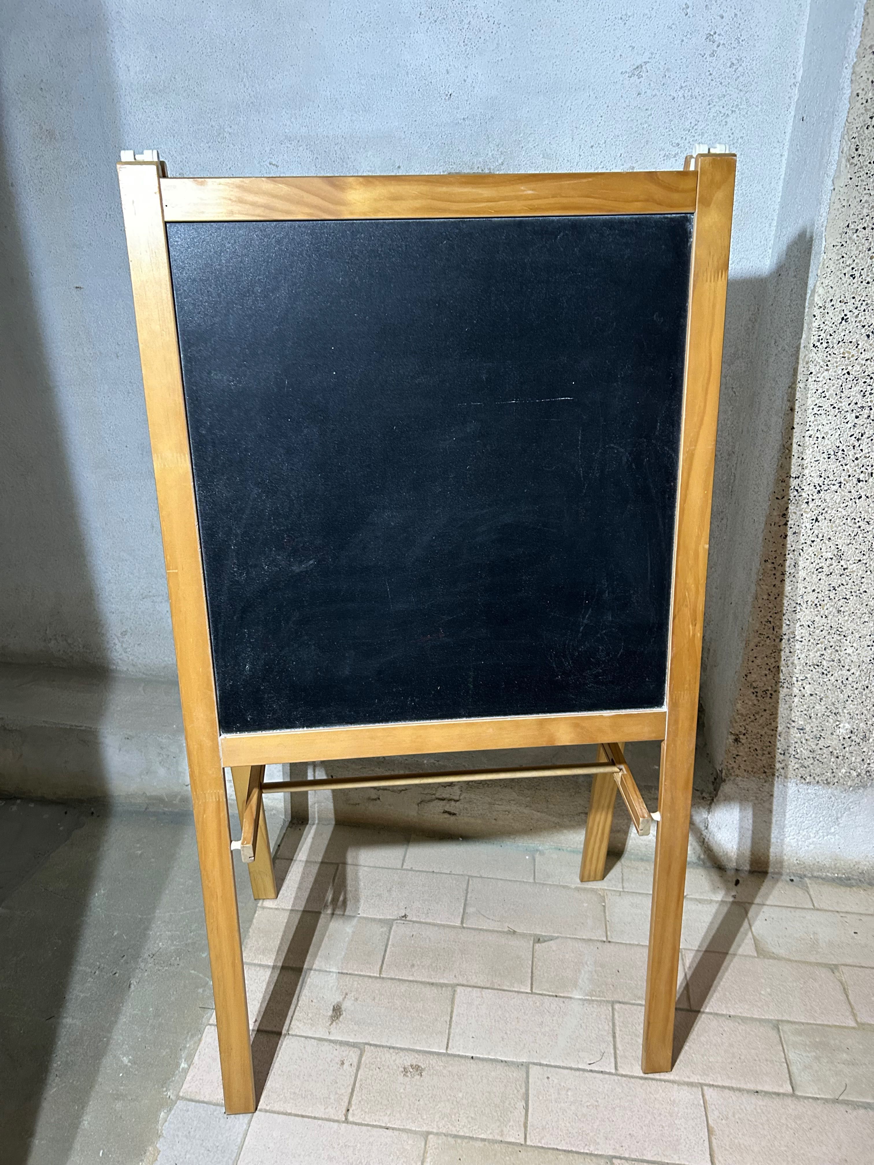 Quadro para criança desenhar e escrever