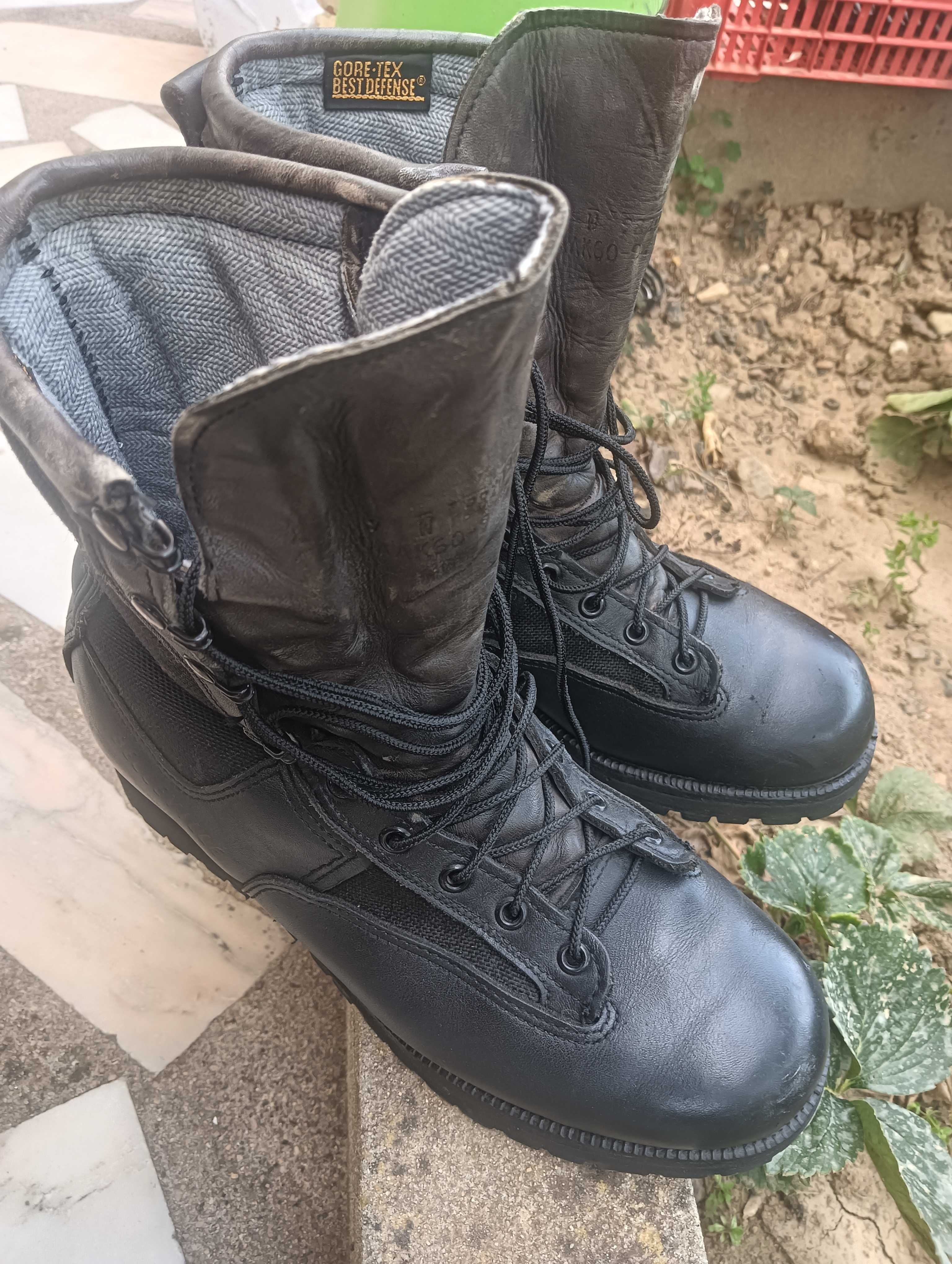 Botas tipo militar n 42