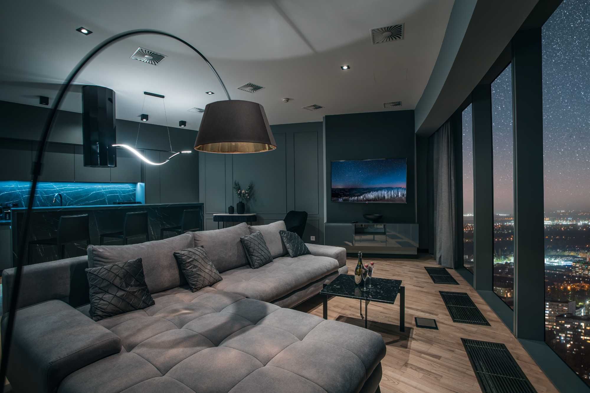 Luksusowy apartament z jacuzzi w Sky Tower