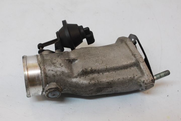 PRZEPUSTNICA AUDI A6 C5 2.5 TDI 4B0145930P