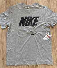 Nike T-shirt Sportswear Koszulka L