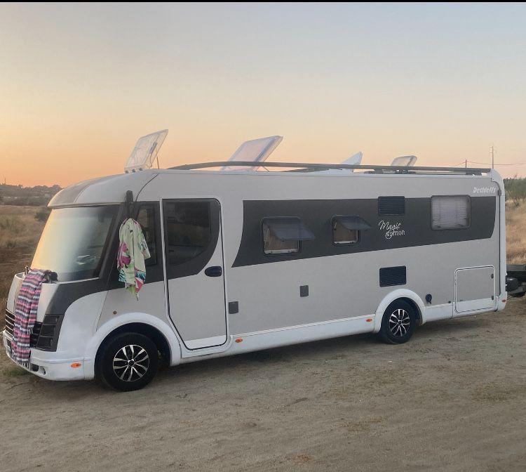Autocaravana  Dethleffs
