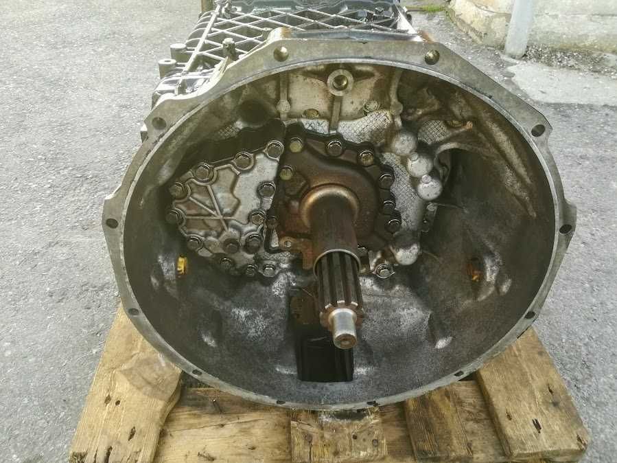 Skrzynia biegów ZF 16S2220 TD z intarderem  Man Daf Iveco Renault