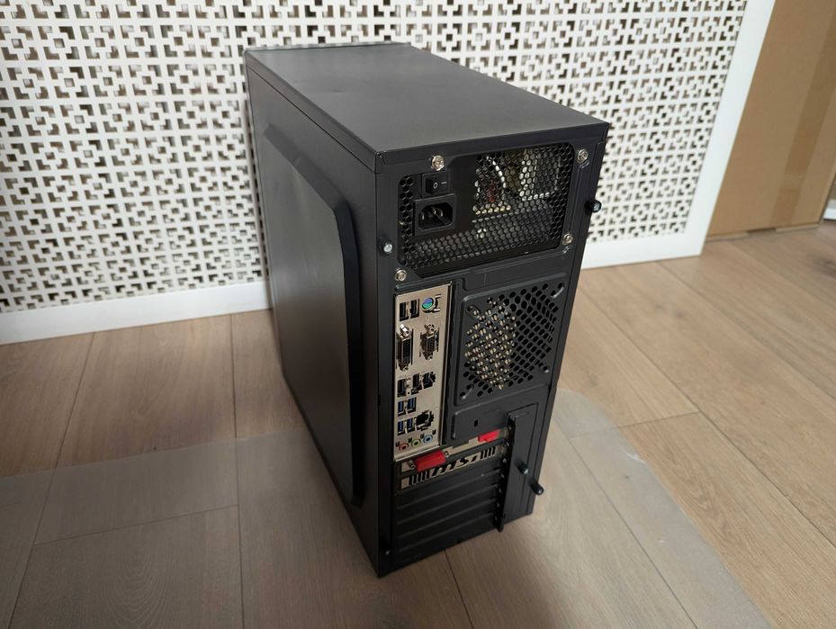 Системный блок Ryzen 3-3300X/Radeon RX 460 4g/DDR4 16/SSD M.2 NVME 256