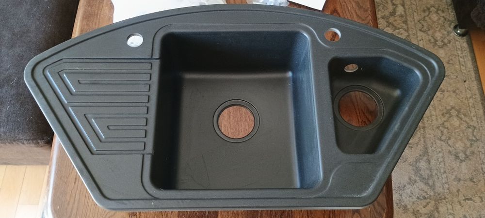 Zlewozmywak zlew narożny czarny syfon