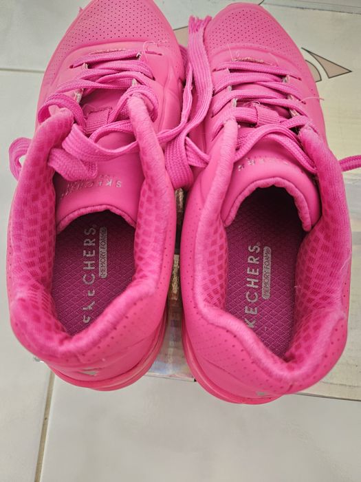 Tenis Skechers para menina