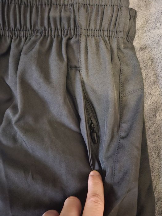 Szorty spodenki Under Armour czarne L